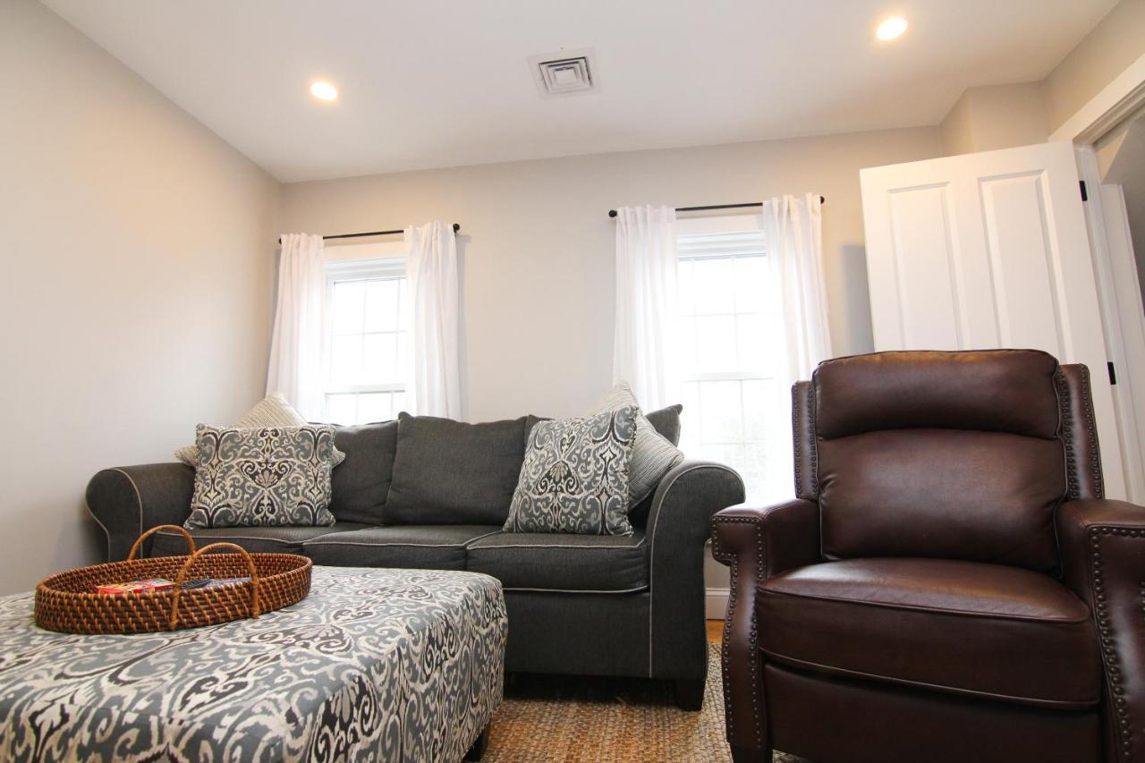 Two Bedroom With Lake View Wolfeboro Exterior photo