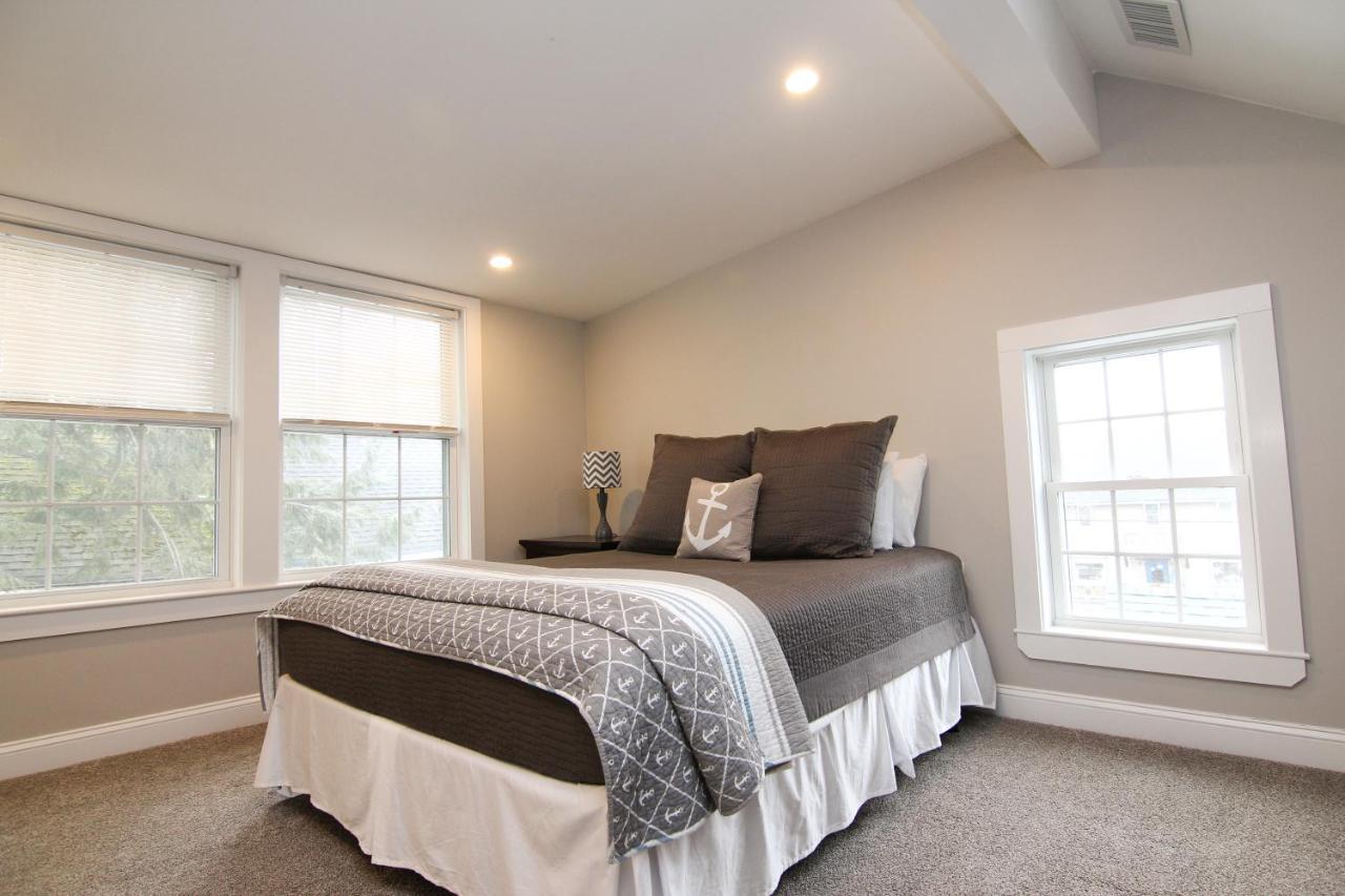 Two Bedroom With Lake View Wolfeboro Exterior photo